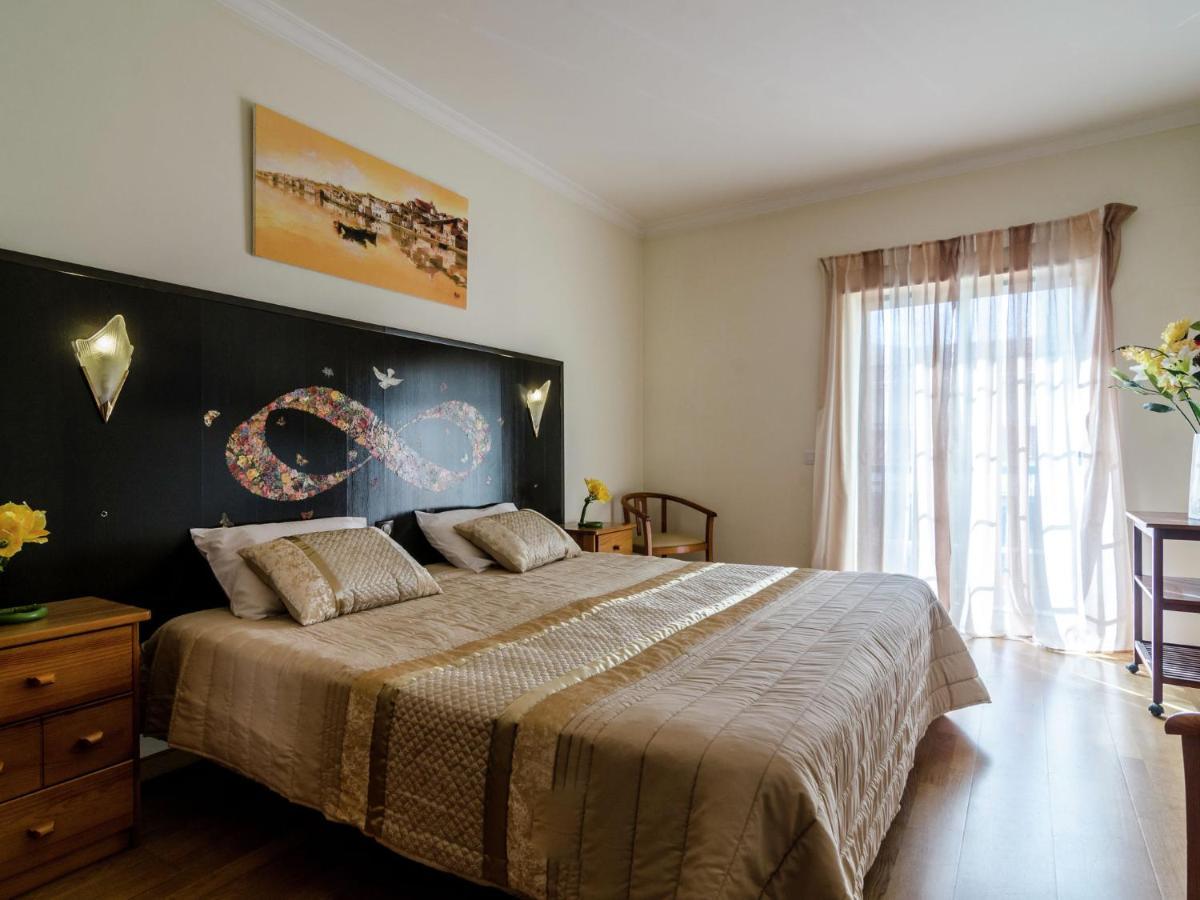 This Warm And Comfortable Apartment Λάγος Δωμάτιο φωτογραφία